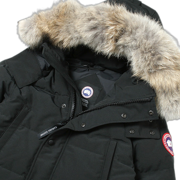 Goose Puffer Jacket | Black, Red Badge